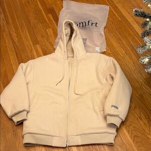 Comfrt Bone colored Jacket Size 2xL NWT